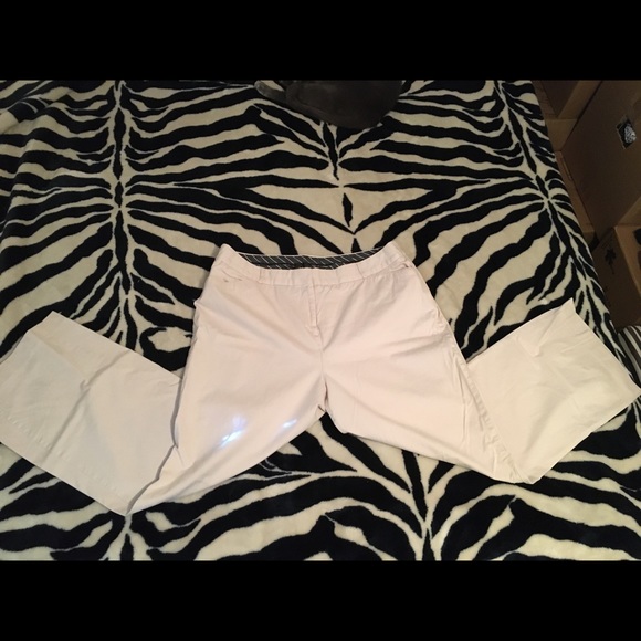 Pants - Picture 2 of 7